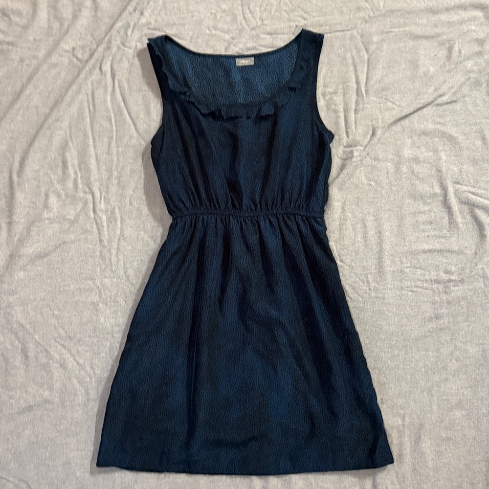 Elegant Navy Sleeveless Dress